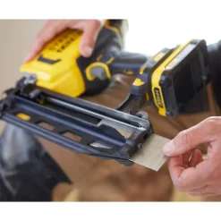 Hot STANLEY Cloueur de finition V20 16Ga Lithium 18V sans batterie