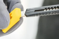 Hot STANLEY Couteau à lame rétractable 9.5 mm