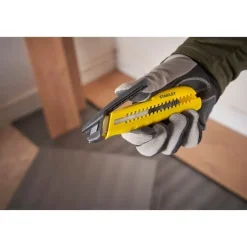 Discount STANLEY Cutter 18 mm Quick Snap