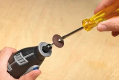 Outlet DREMEL Lot de 4 adaptateurs de tronçonnage