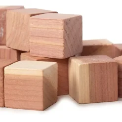 Lot de 16 cubes antimites en cède naturel Oregon