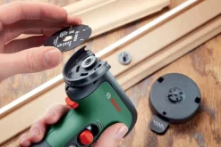 BOSCH Meuleuse 1 main sans-fil EasyCut&Grind