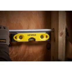 Sale STANLEY Niveau torpedo 25cm alu magnétique LS6