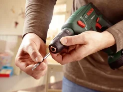 Outlet BOSCH Perforateur sans fil Uneo Maxx 18V outil seul