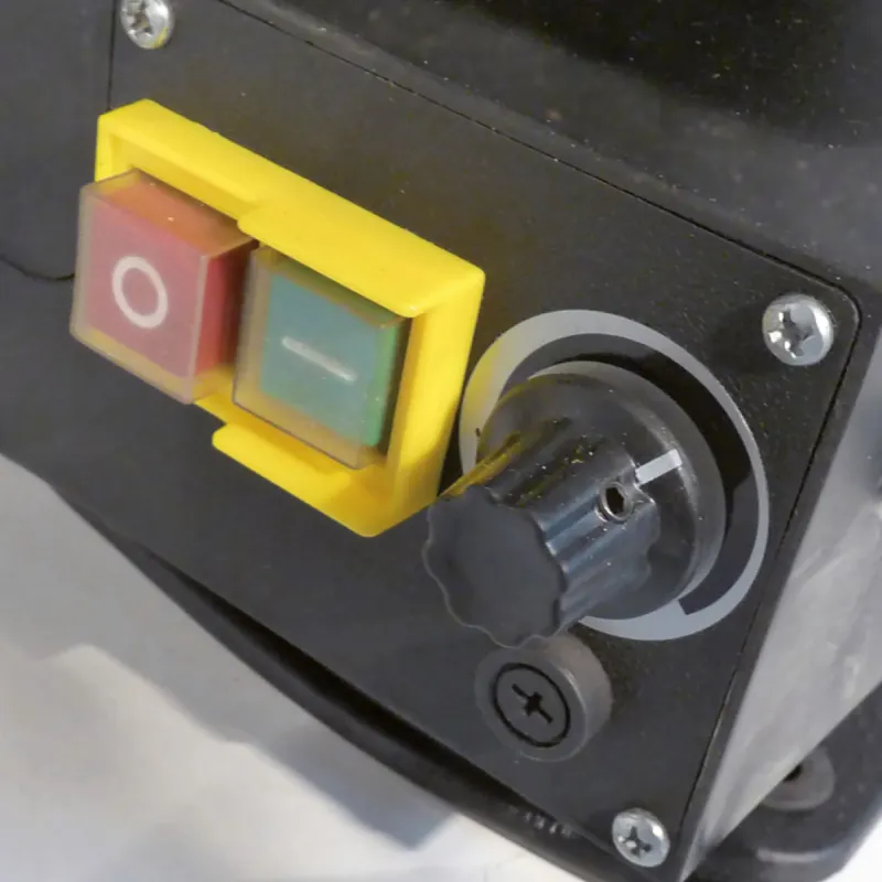 Outlet PEUGEOT OUTILLAGE Scie à chantourner à LED 80W 40°