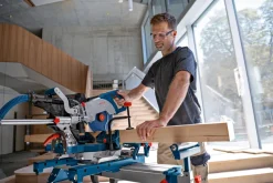 Outlet BOSCH PROFESSIONAL Scie radiale GCM 18V-216 DC 1600W Brushless (produit seul)
