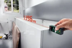 Sale BOSCH Télémètre Laser connecté PLR 30 C