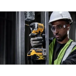 Sale DEWALT Visseuse à chocs compacte XR 18V brushless (produit seul)
